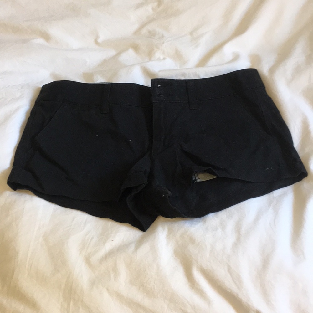 American eagle khaki shorts